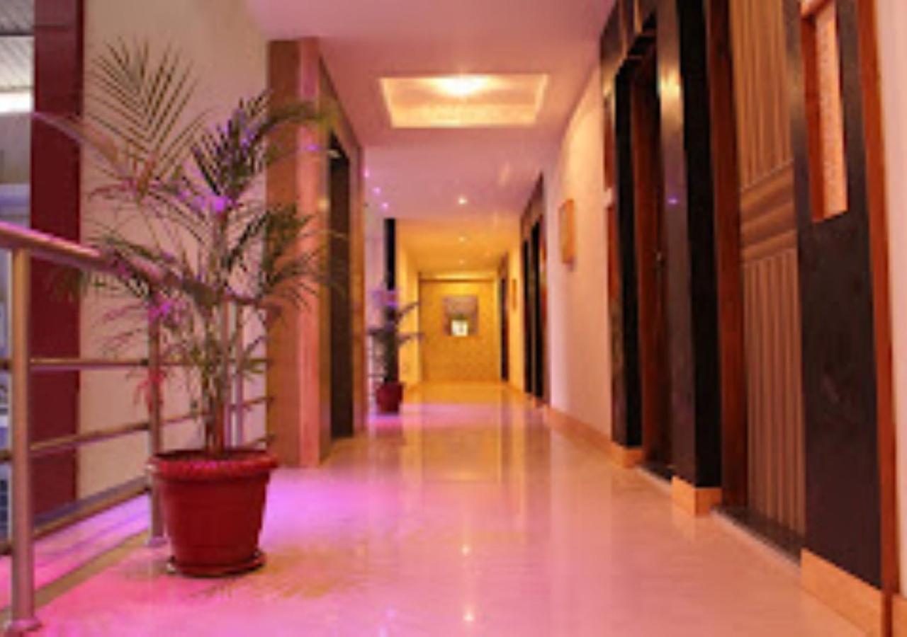 Hotel Jaltarang Kalmath Kankavali Exterior photo