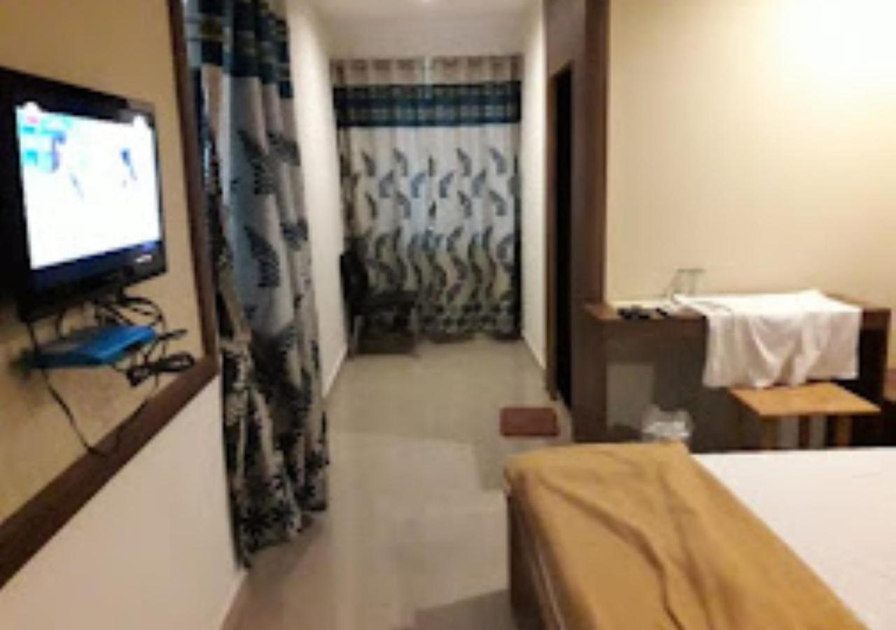 Hotel Jaltarang Kalmath Kankavali Exterior photo